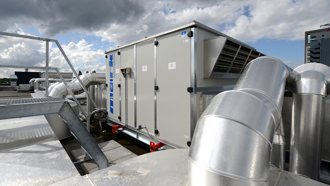 Bij studentencomplex AmstelHome is er gekozen voor een buitenopstelling, maar de Airstream is ook leverbaar als binnenopstelling.