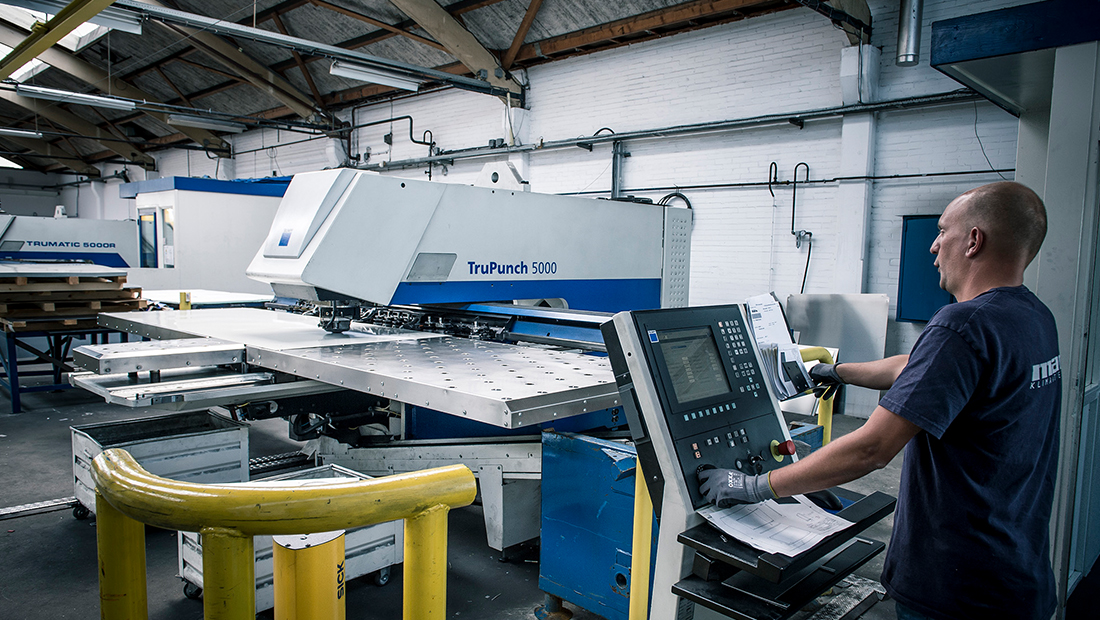 Bent u benieuwd hoe onze productielocatie eruit ziet? De fabriek van Mark Climate Technology is virtueel te bekijken met de 360 graden tour.